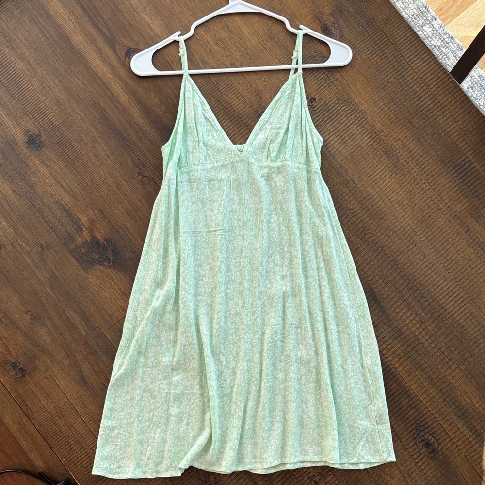 Billabong Mint and White Patterned Dress - small